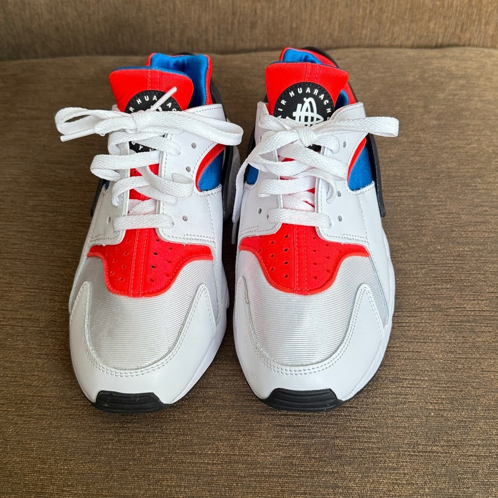 Nike Women’s Huarache “White Bright Crimson”